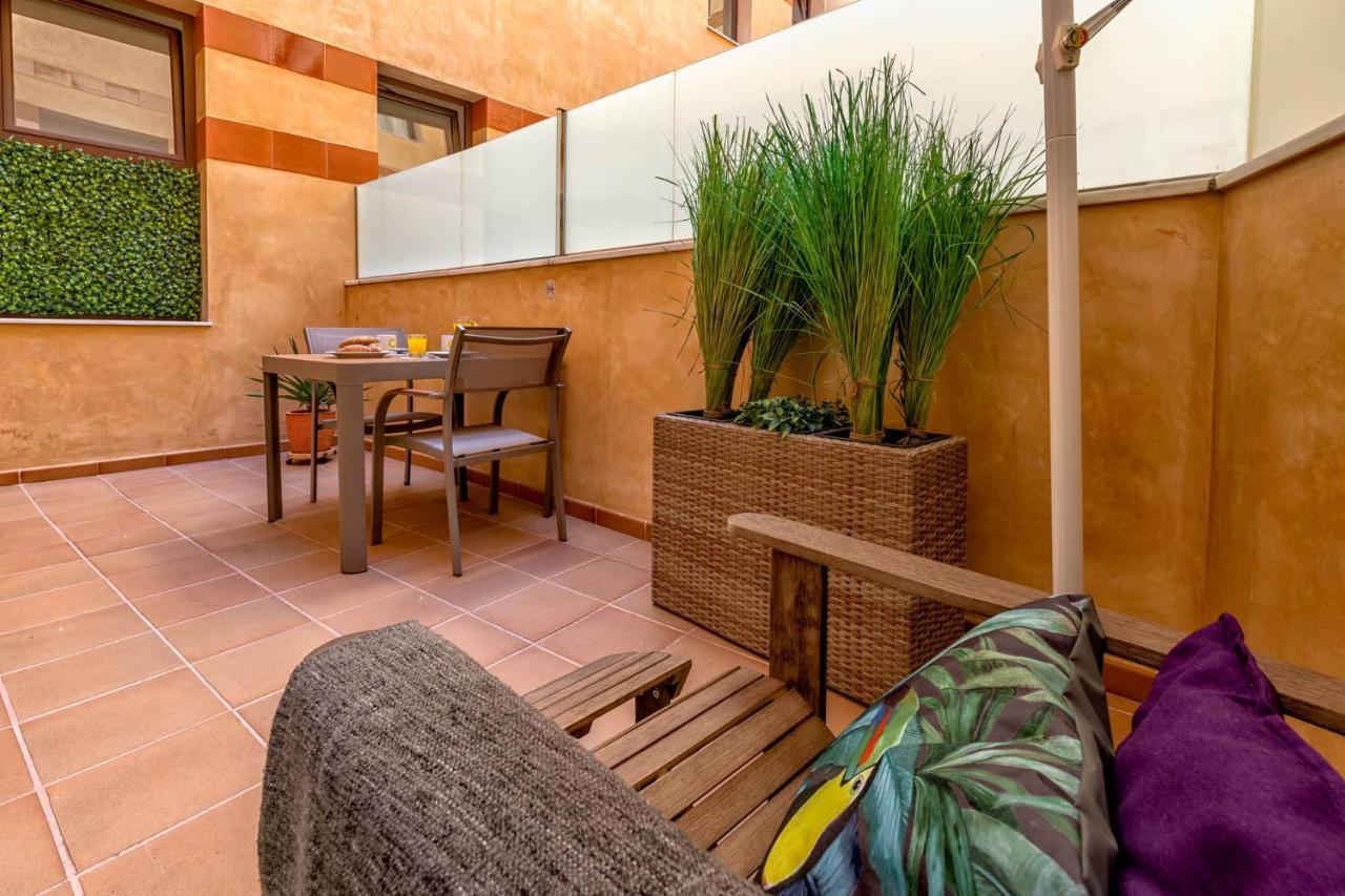 Sebastian Souviron Suites In Malaga By Solaga Holiday Homes Dış mekan fotoğraf